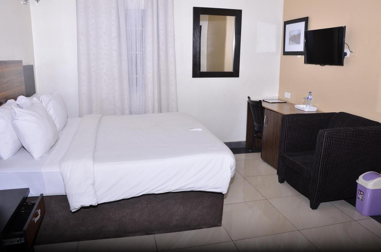 Residency Hotels Enugu Independence Layout Exterior foto